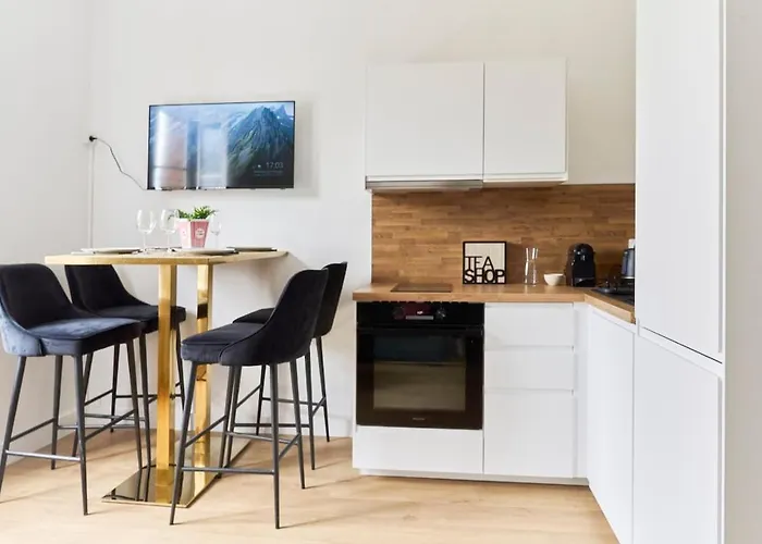 La Trilogie Choletaise Netflix, Prime Video, *