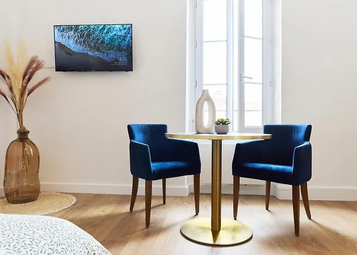 La Trilogie Choletaise Netflix, Prime Video, *